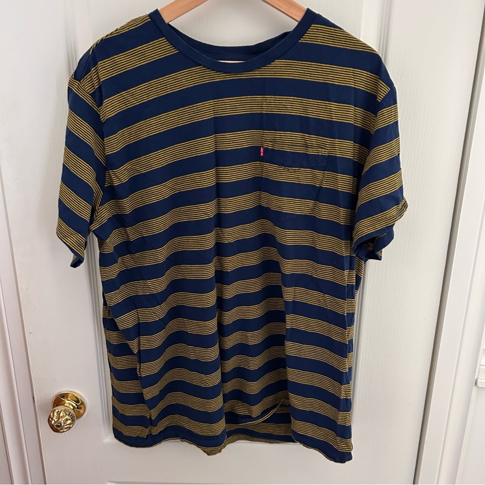 XXL Levi’s Striped T-Shirt